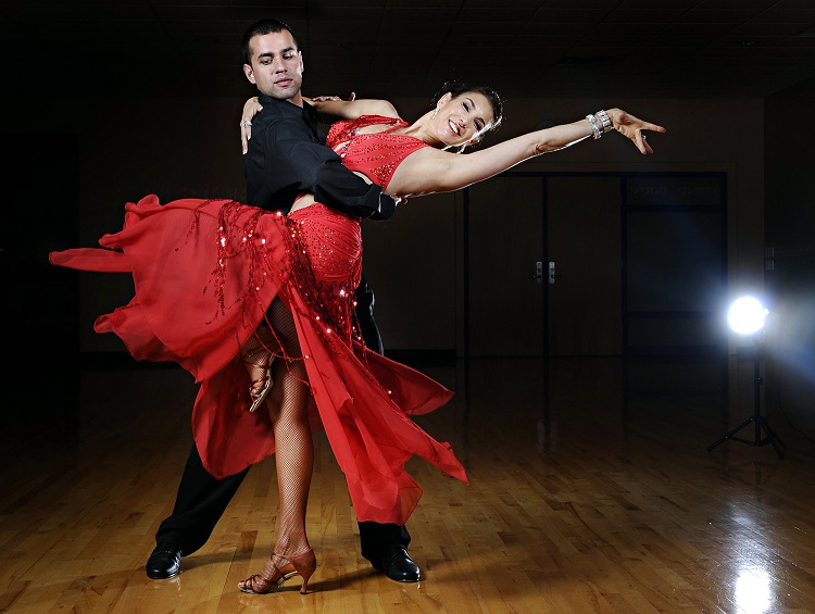 Nhảy hiện đại – đặc điểm Mỹ Latinh