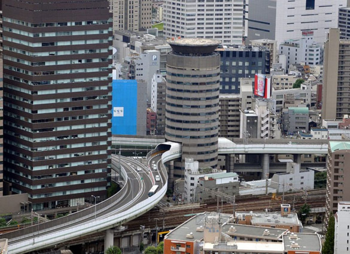 Khám phá con đường cao tốc độc nhất vô nhị ở Nhật Bản