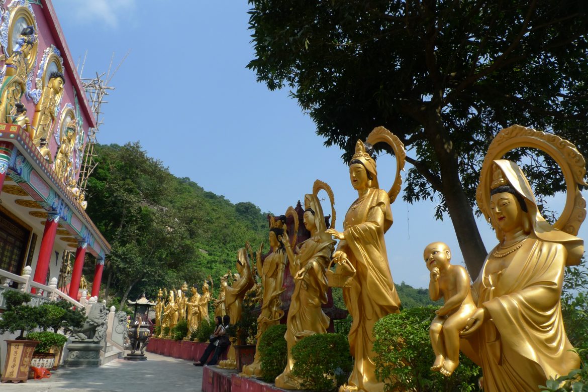 Khám phá tu viện được mệnh danh là “Tu viện vạn Phật” ở Hồng Kông